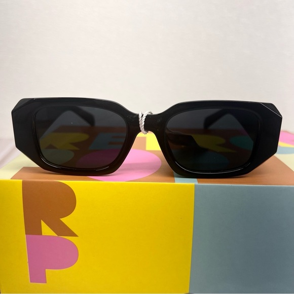Trendy Rectangle Sunglasses for Women Retro 90s Narrow Square Sunglasses Vintage - Picture 9 of 9